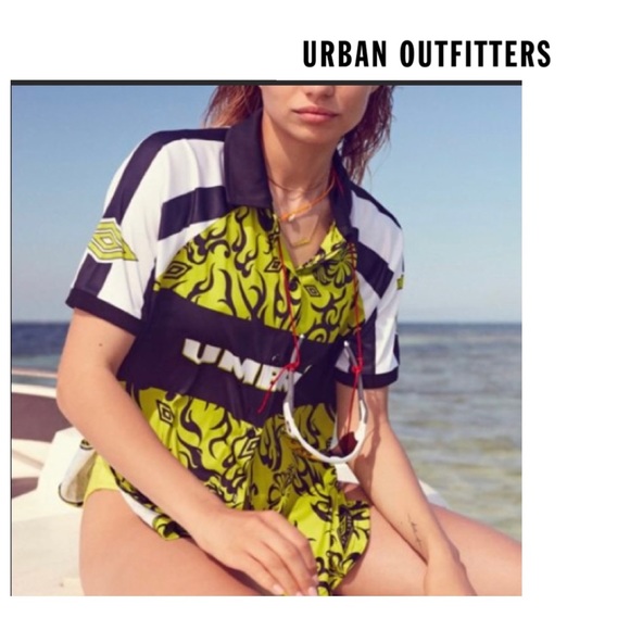 NWOT Urban Outfitters Exclusive Umbro size large button down polyester - Picture 1 of 7